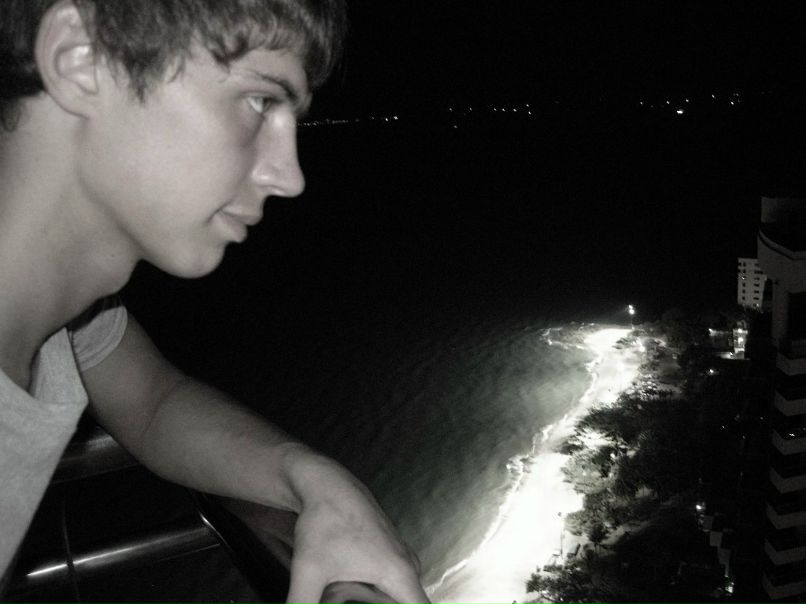 Антон Антонов фотография #1