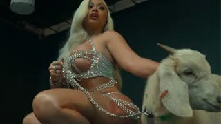 Latto - Super Gremlin "Freestyle" (Official Video 2021)